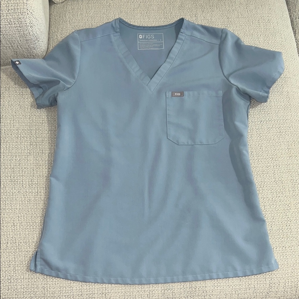 Figs Dusty Blue Scrub Top